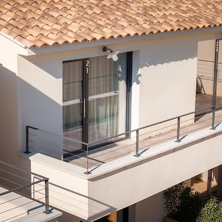 Les Loges Du Luberon 3* Coustellet