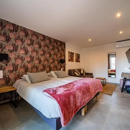 Hotel Les Loges Du Luberon Coustellet